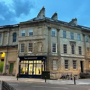 ※ Stunning, Townhouse, Centre Apartment